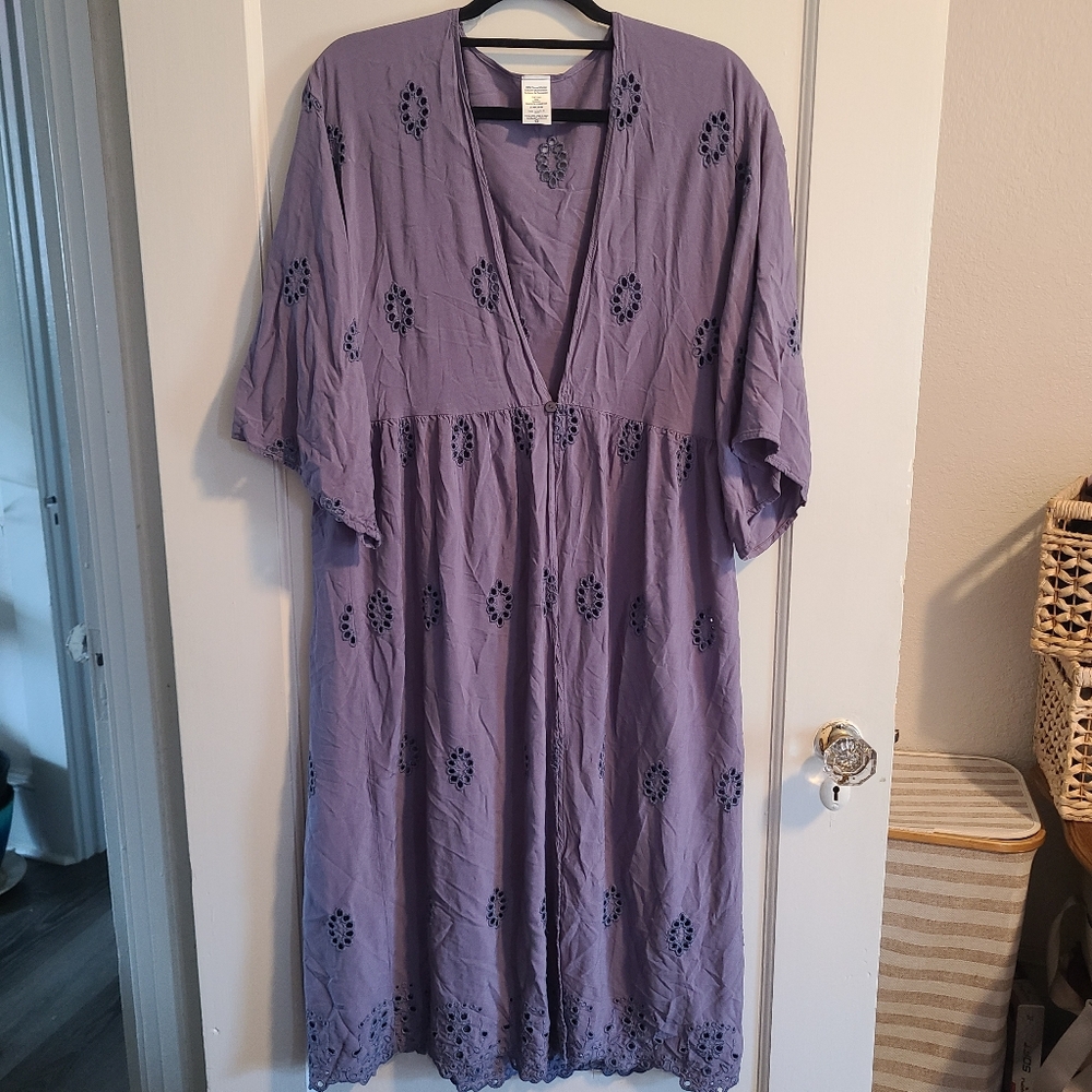 Embroidered Women's Kimono Size S/M